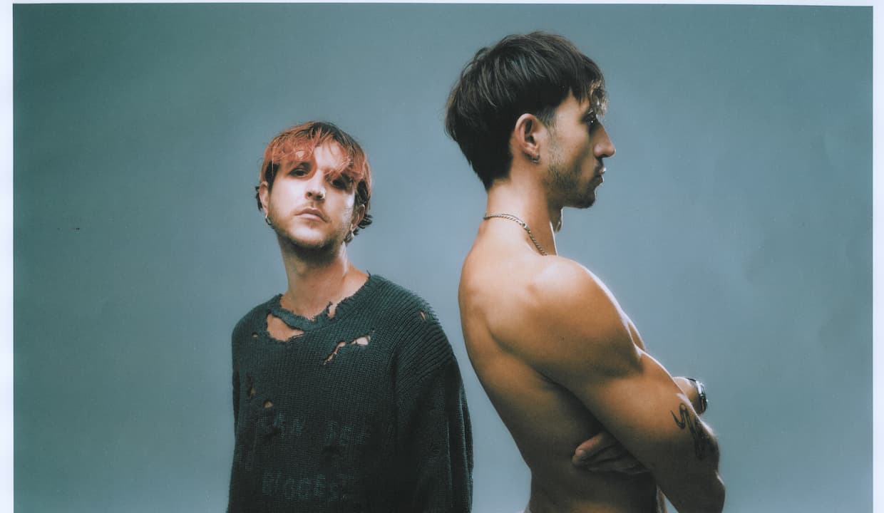 Roméo Elvis & Oscar and the Wolf