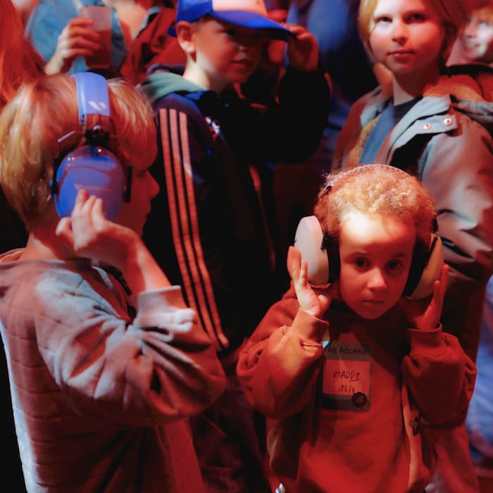 KETCLUB: Kipgeweer + Madd9