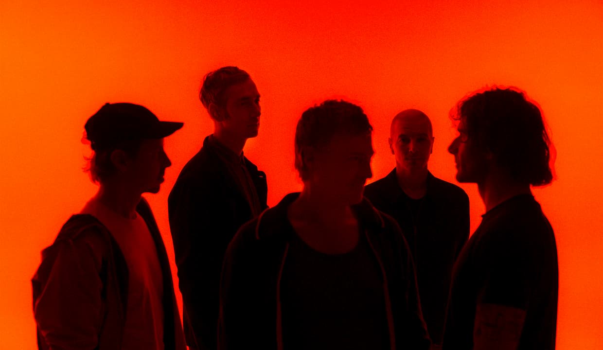 Girls In Hawaii presents Eldorado