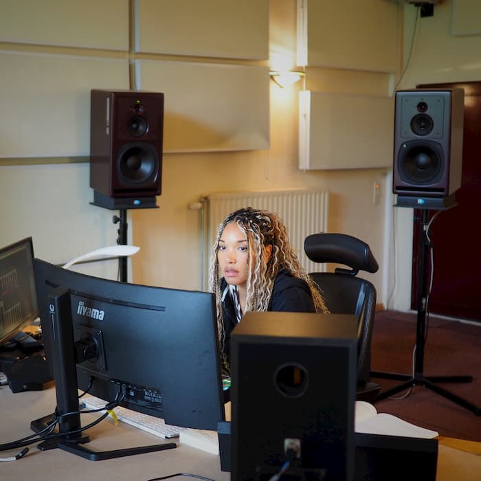 Masterclass Laryssa Kim: Shaping the Invisible