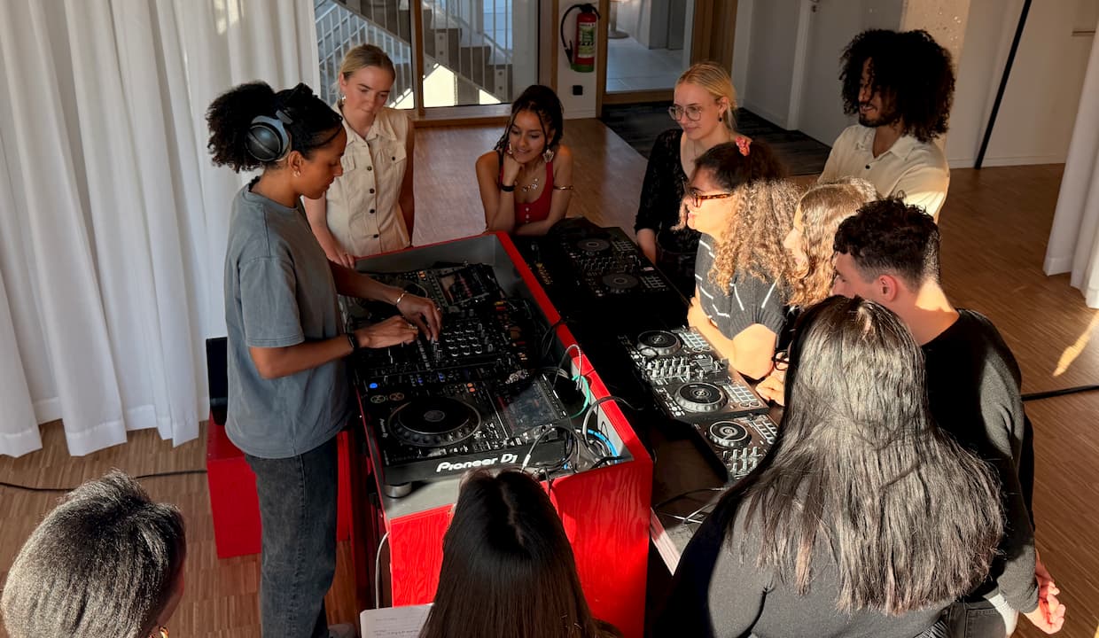 Nightlab w/BLCK Mamba DJ workshop: intermediate